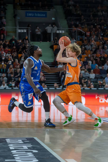 到会有艰苦 到会有艰苦