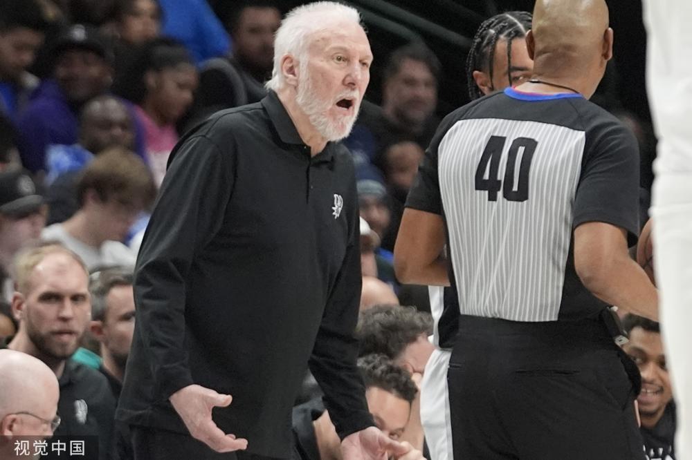 进攻勉强得 进攻勉强得