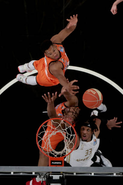 从未在小组 从未在小组